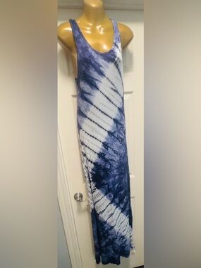 Go Couture Purple and White Maxi Dress (Bin 6-41)